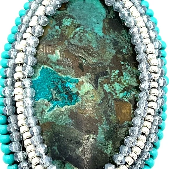 ❗️SOLD❗️Turquoise Brooch with Beaded Bezel - Picture 8 of 8